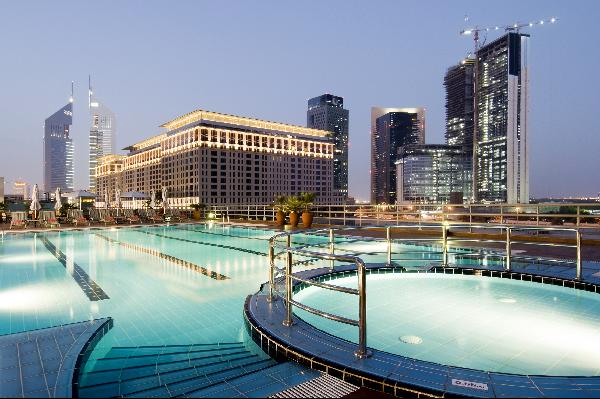 Rose Rayhaan par Rotana