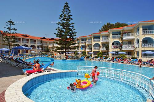 Hôtel Tsilivi Beach