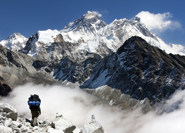 Camper au pied de l'Everest