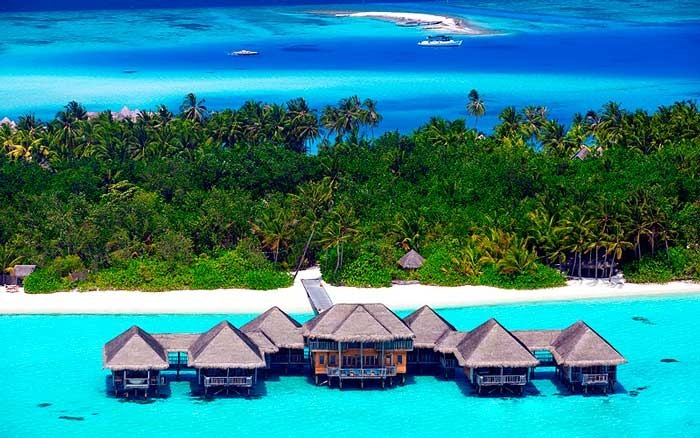 Top-25-Best-Hotel-2015