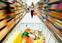 Top 10 des chaînes de vente au détail qui violent les droits des consommateurs
