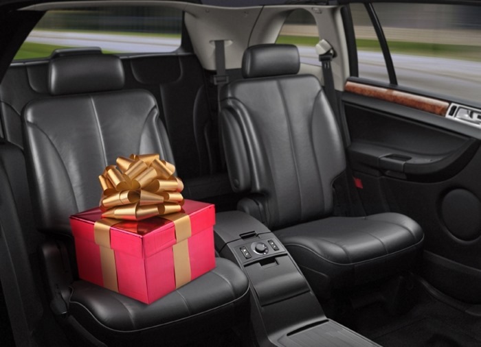Un cadeau pour un passionné de voiture le 23 février