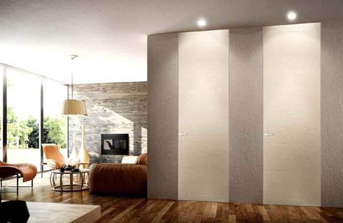 Portes intérieures du sol au plafond