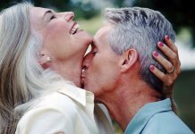 Les 7 principaux faits sur le sexe à un âge avancé