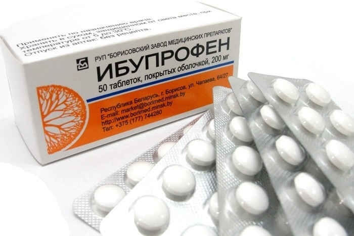 Ibuprofène (antipyrétique, analgésique)