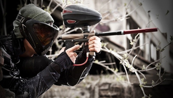 Le meilleur cadeau pour un ami le 23 février est le paintball
