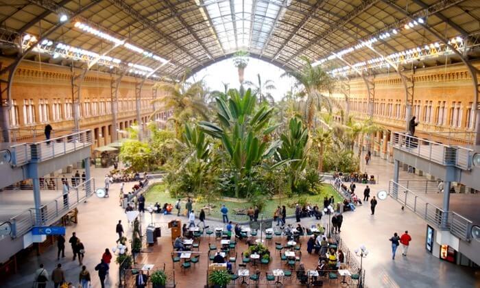 La gare d'Atocha, Madrid, Espagne