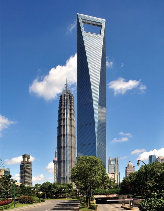 Centre mondial des finances - 492 mètres