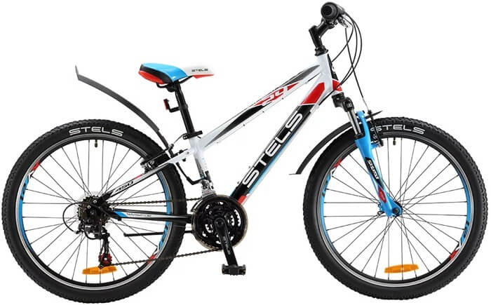 STELS Navigator 450 V 24 - le meilleur vélo pour adolescents