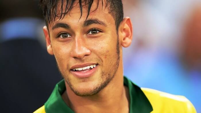 Neymar est le footballeur le plus cher du monde