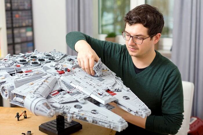 Dimensions du Millennium Falcon Dimensions du Millennium Falcon