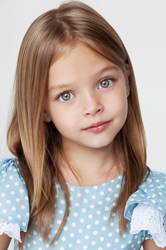 Anna Pavaga, Russie