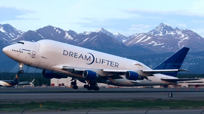 Décollage du Boeing 747 LCF (Dreamlifter)