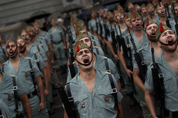 Soldats de l'armée espagnole Soldats de l'armée espagnole