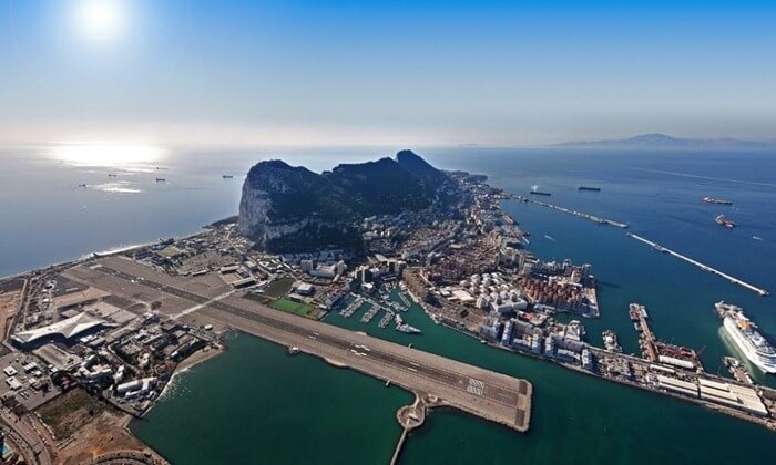 Aéroport insolite de Gibraltar