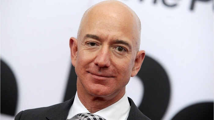 Jeff Bezos est l'homme le plus riche du monde en 2019 Jeff Bezos est l'homme le plus riche du monde en 2019