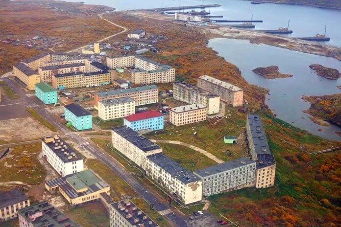 Ostrovnoy, une ville de Russie