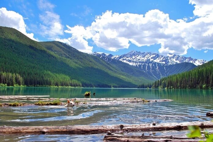 Grand lac de l'Ours, Canada