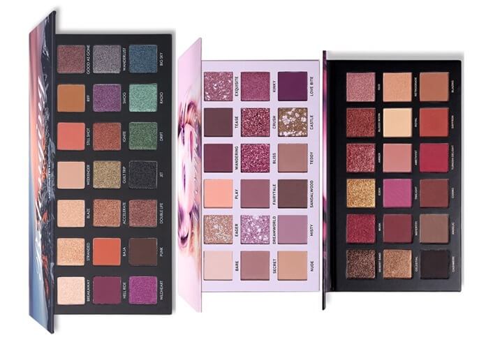 Trois palettes d'ombres à paupières