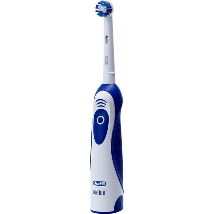 Brosse électrique pour le gars sous le sapin de Noël