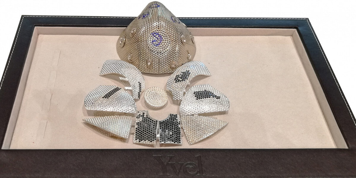 Masque Yvel