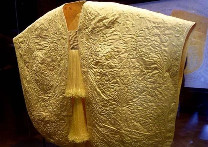 Le tissu en toile d'araignée est le plus cher au monde